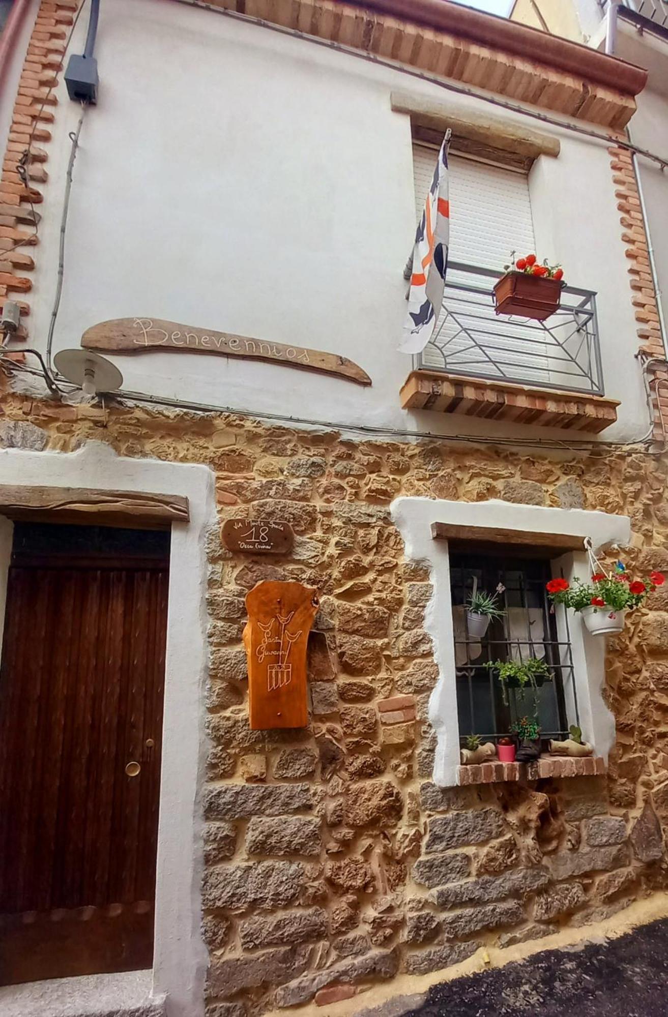 "B&B Santu Giuvanni" Fonni Dış mekan fotoğraf