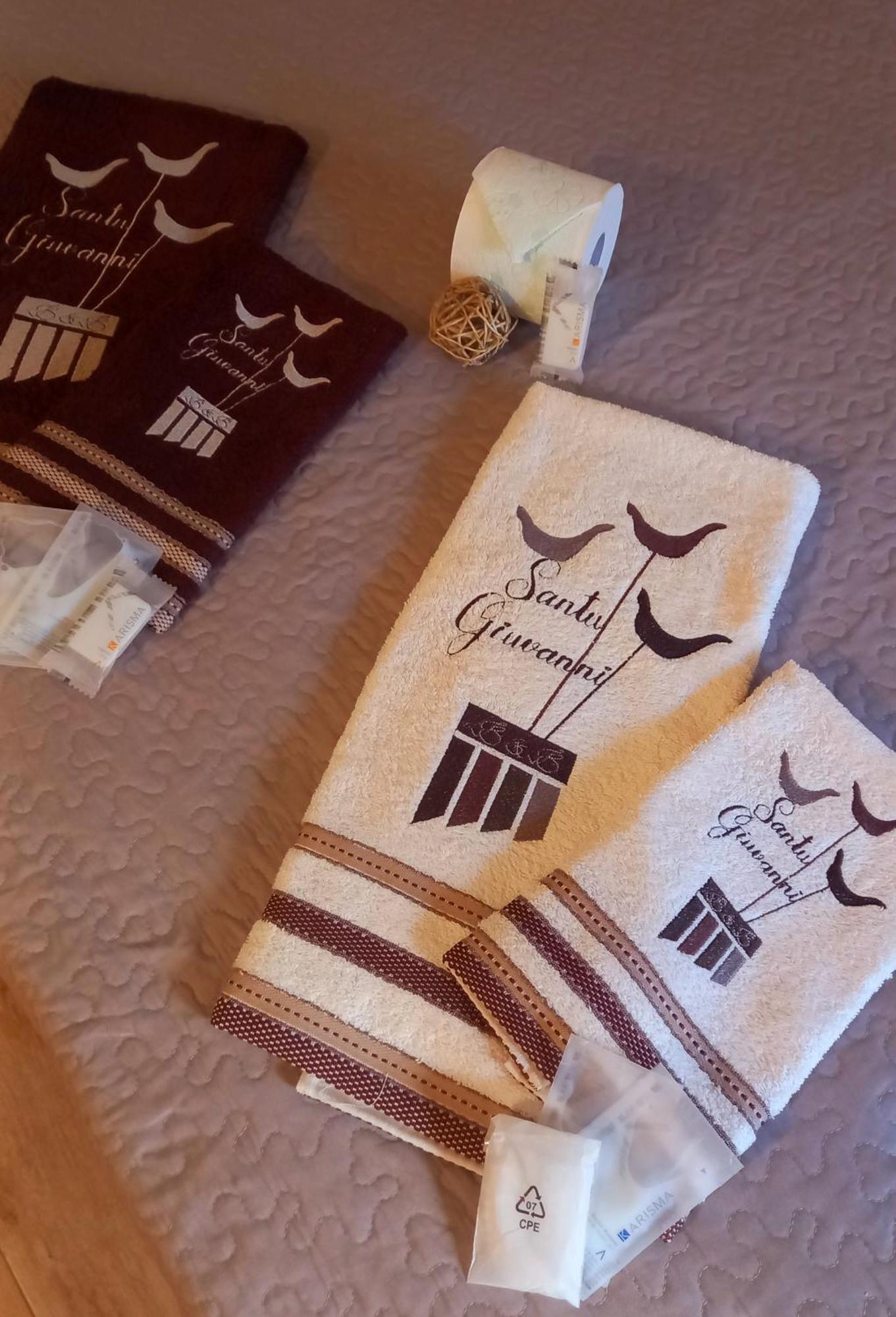 "B&B Santu Giuvanni" Fonni Dış mekan fotoğraf